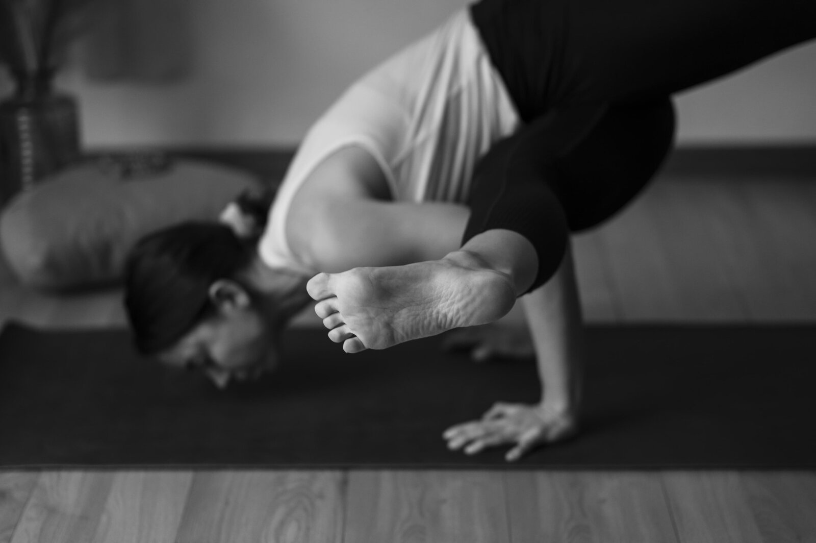 Shen in Motion: Yang to Yin flow
